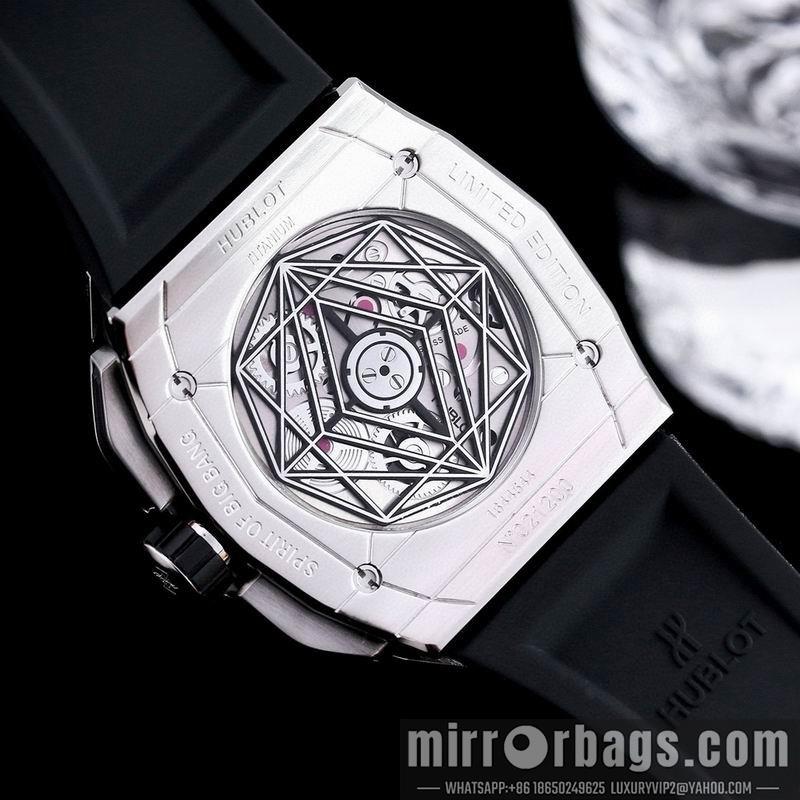 Hublot watch 110906