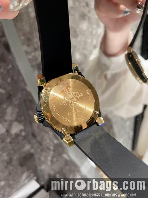 Gucci 40mm 060324