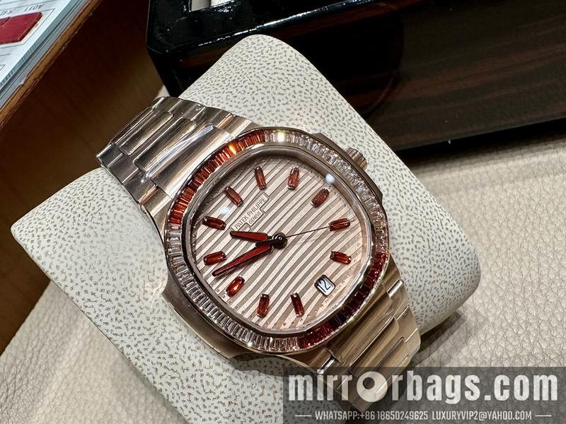 Patek Philippe 35.2mm 022404