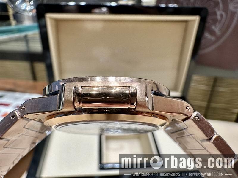 Patek Philippe 35.2mm 022404