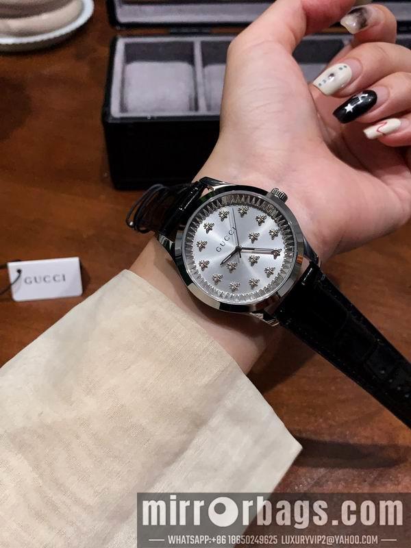 Gucci watch 102279