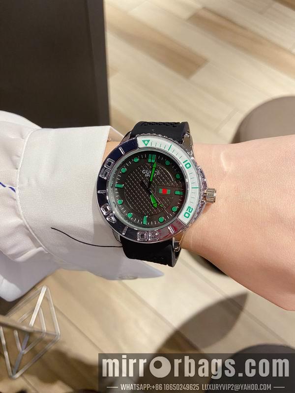 Gucci watch 041421