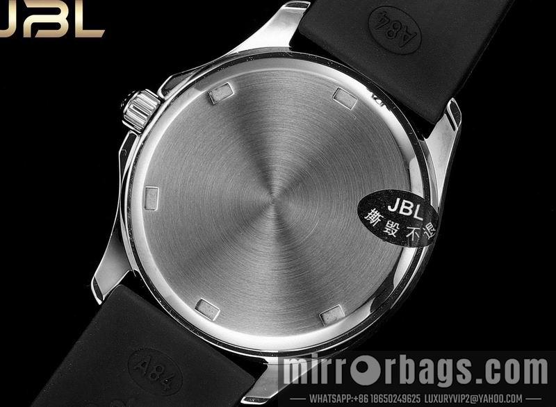 Patek Philippe 35.6mm 022317