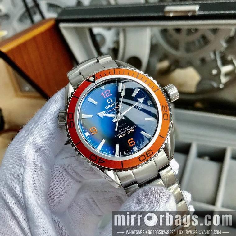Omega men 45mm M09