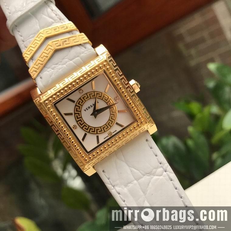 Versace women 30mm M10