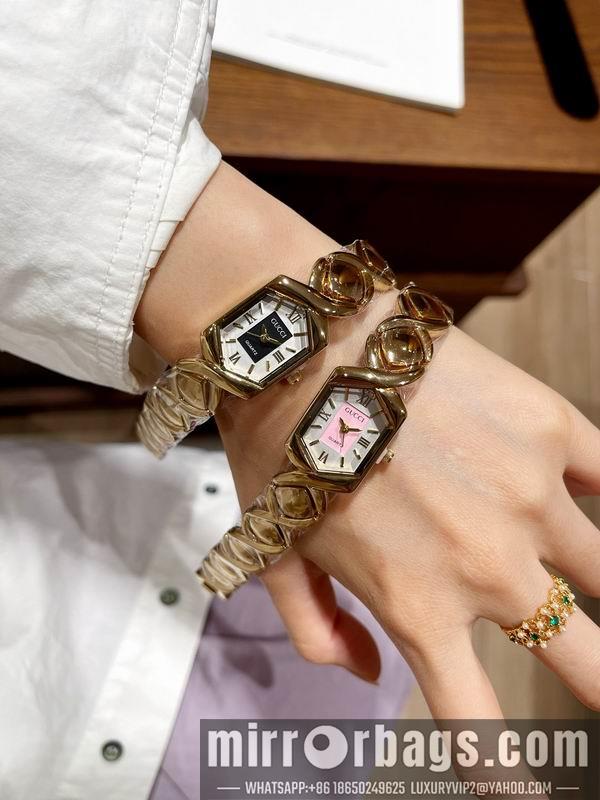 Gucci watch 110184