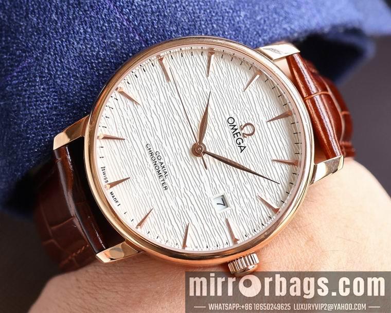 Omega men 42mm M35