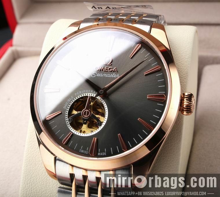 Omega men 39mm M44