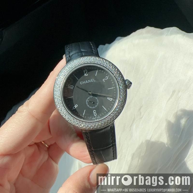 Chanel 33mm 032705