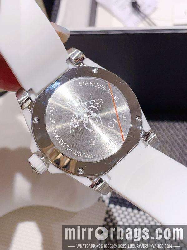 Gucci 40mm 102305