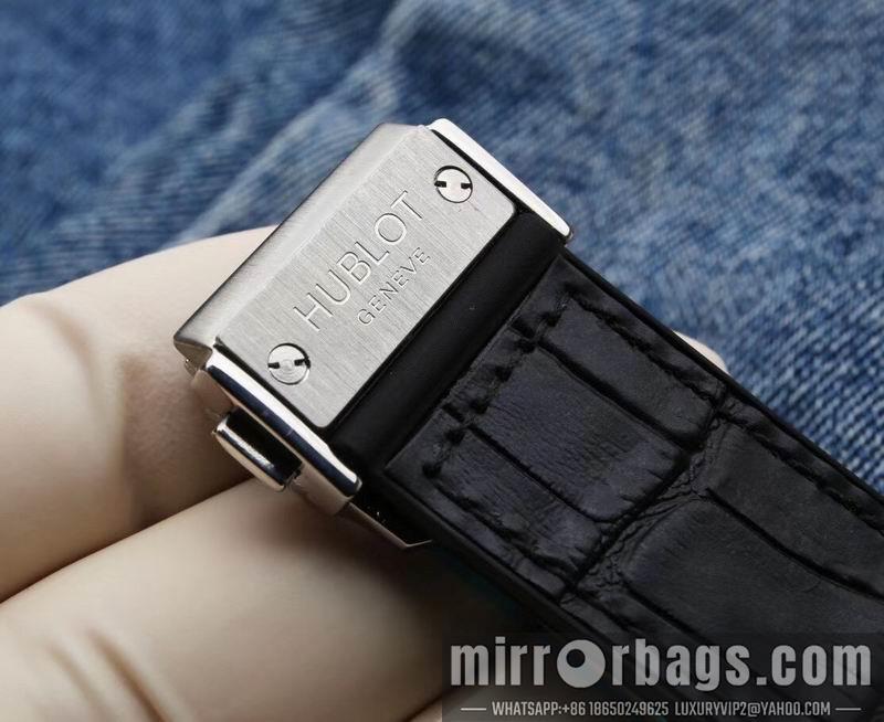 Hublot 45mm 031822