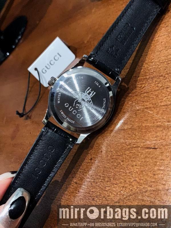 Gucci watch 102279
