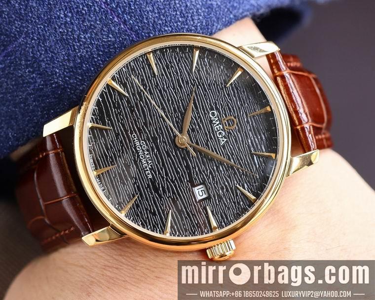 Omega men 42mm M35