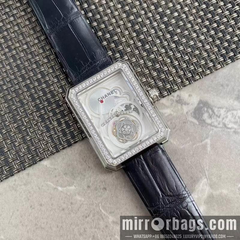 Chanel watch 022482