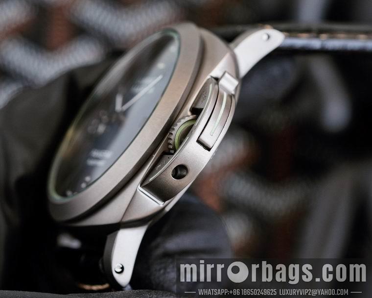 Panerai 40mm watch M01