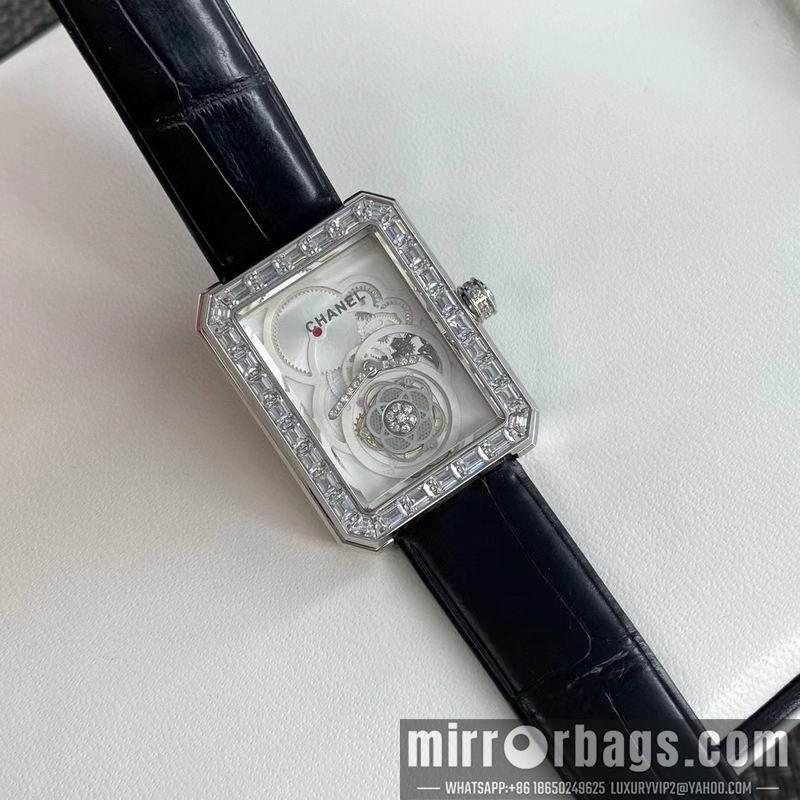 Chanel watch 022482