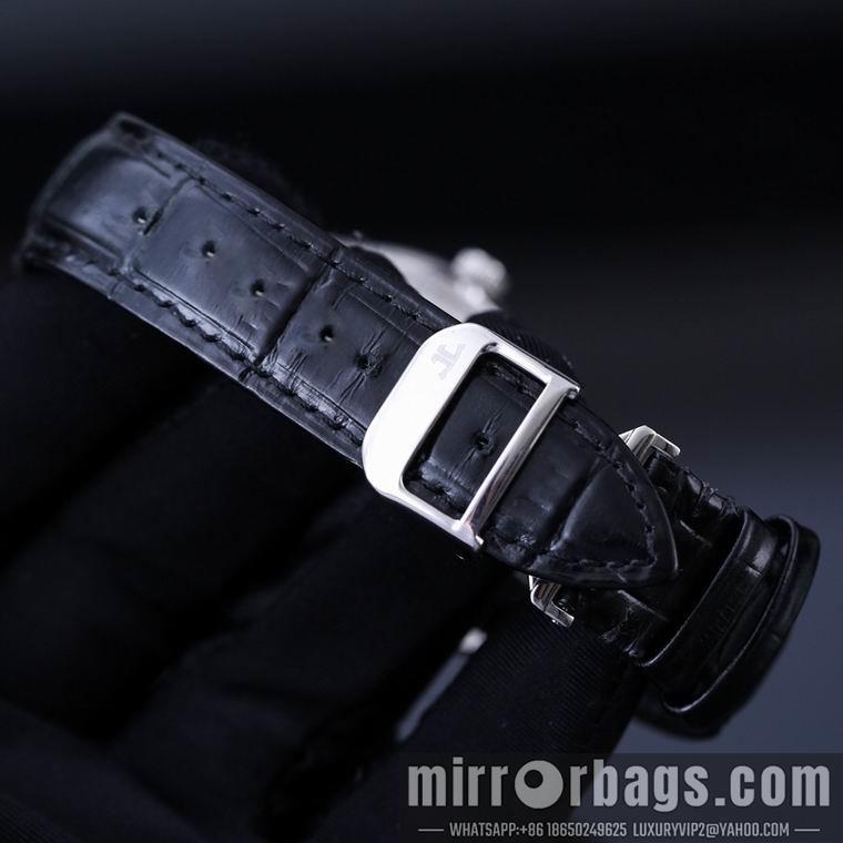 Jaeger Lecoultre 43X13MM M28