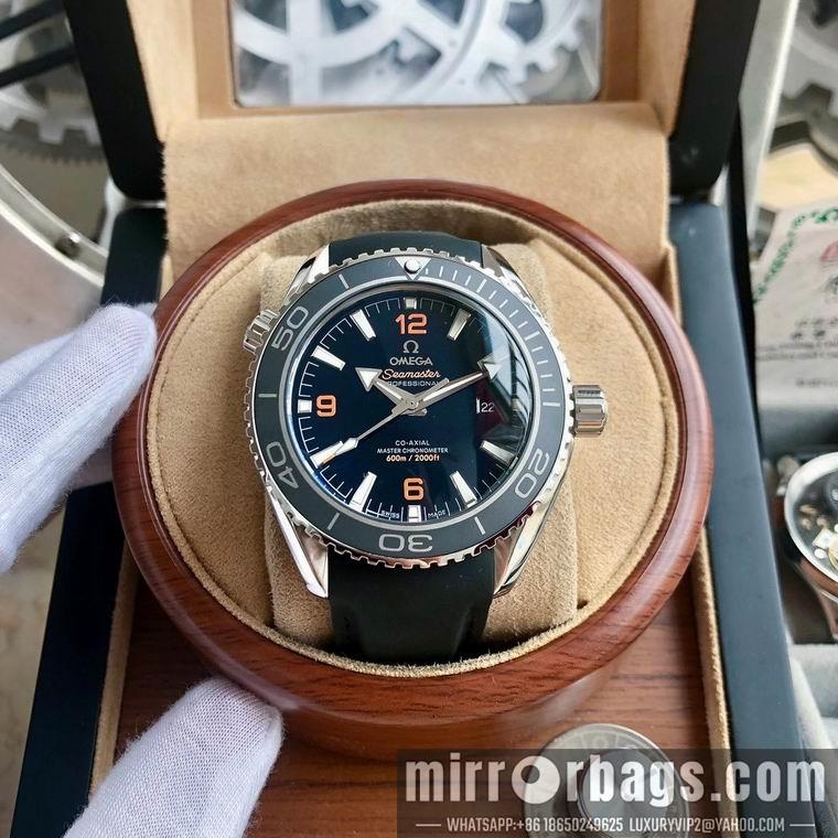 Omega men 45mm M10
