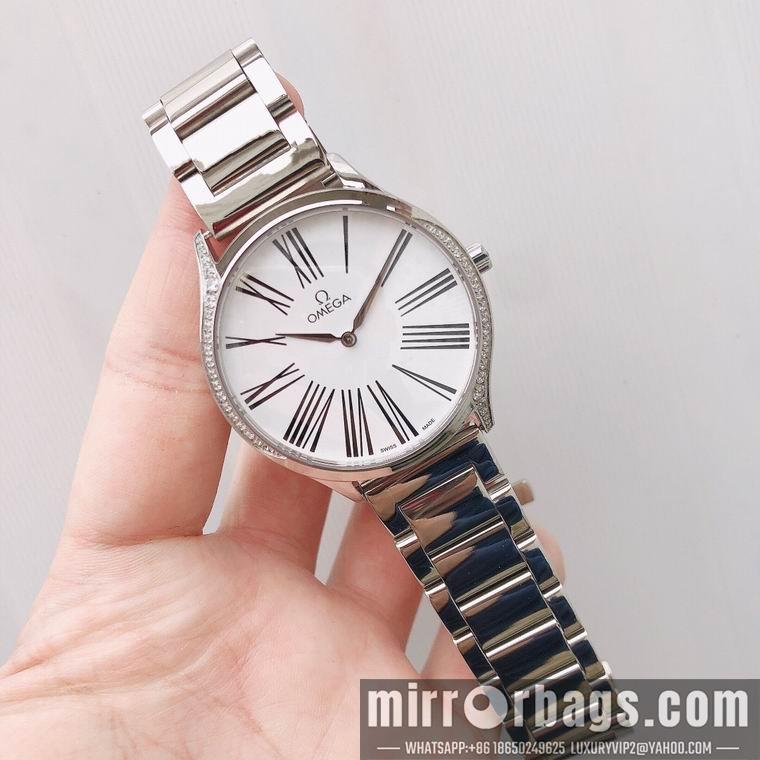 Omega men 42mm M05