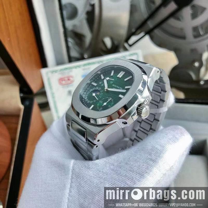 Patek Philippe 40mm 050321