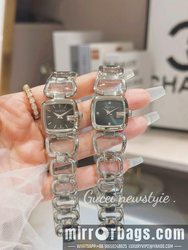 Gucci 24X22.5mm 0416107