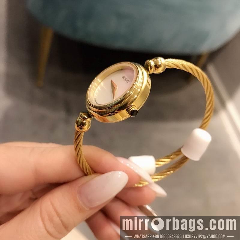 Gucci watch 022465