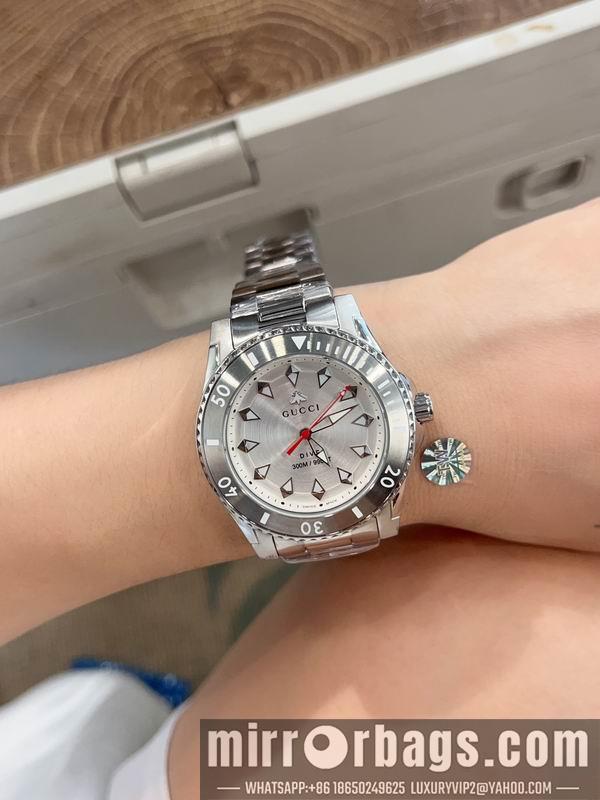 Gucci 40mm 082958