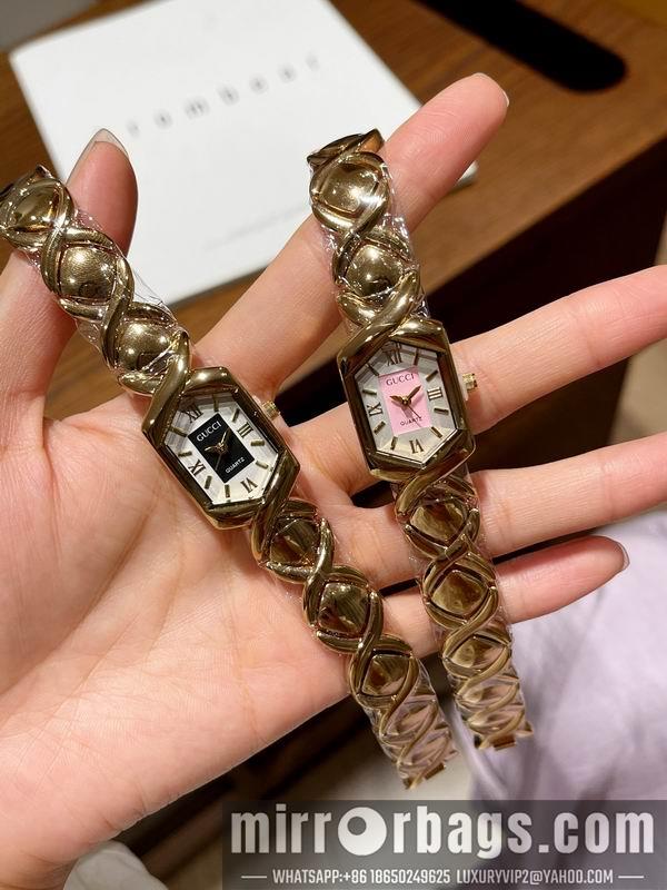 Gucci watch 110184