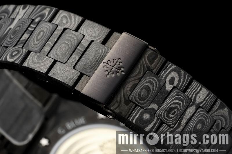 Patek Philippe watch 033125