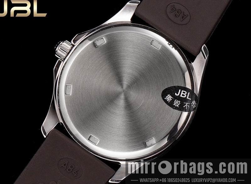 Patek Philippe 35.6mm 022317