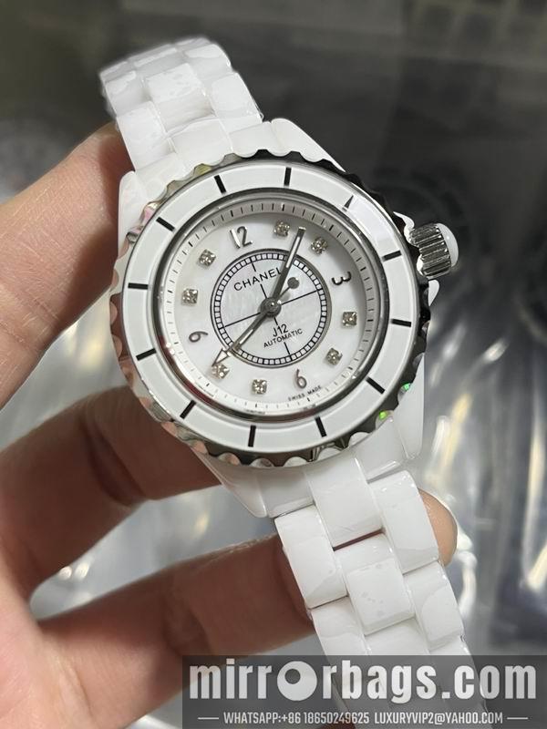 Chanel 33mm 042736