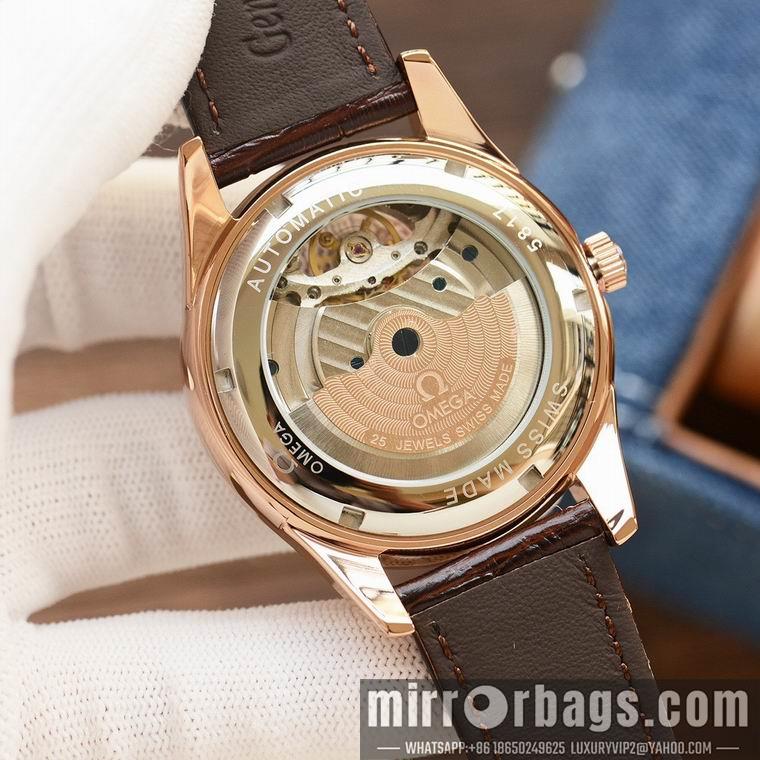 Omega men 42mm M33
