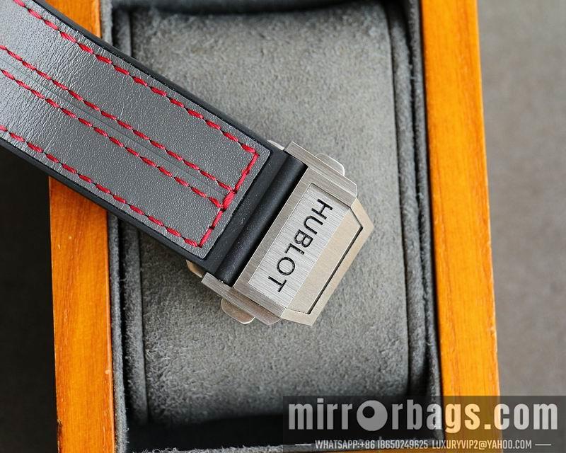 Hublot 45mm 032420