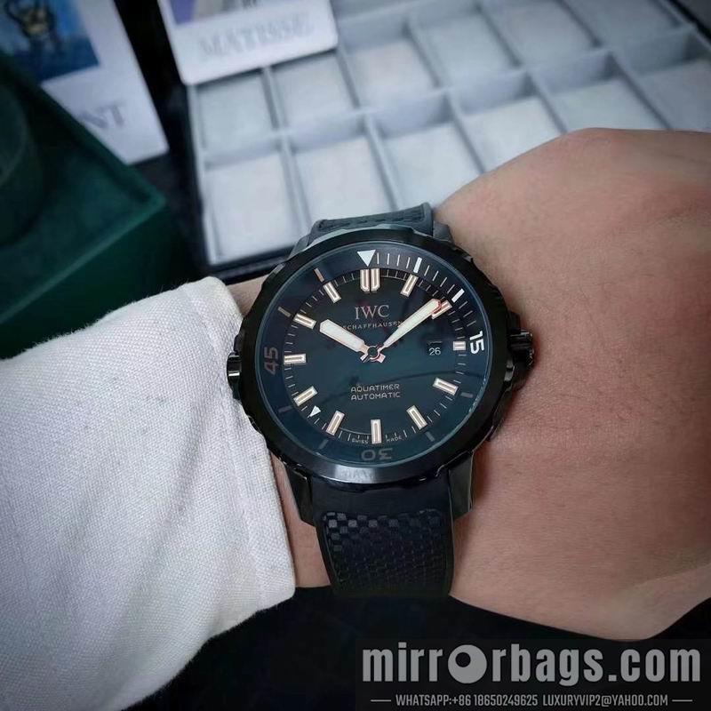 IWC 43mm 031896