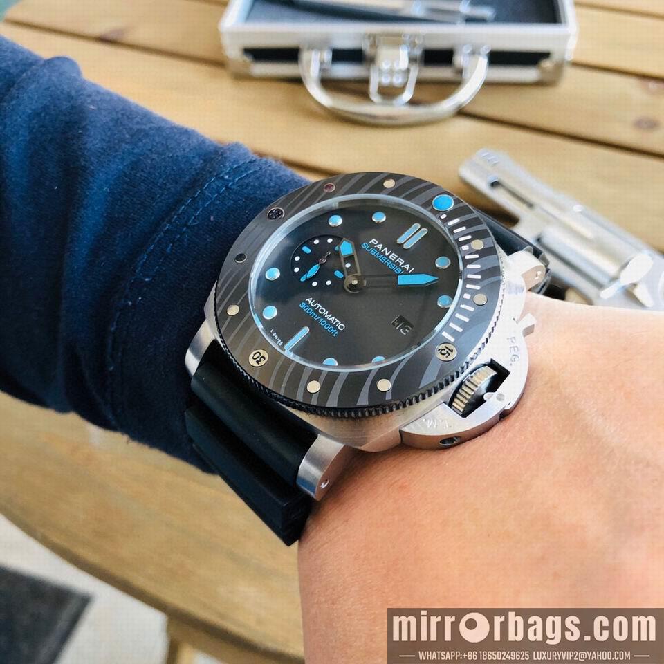 Panerai watch mb110605