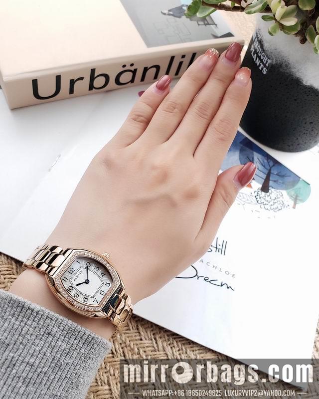 Cartier 27X32mm 102322