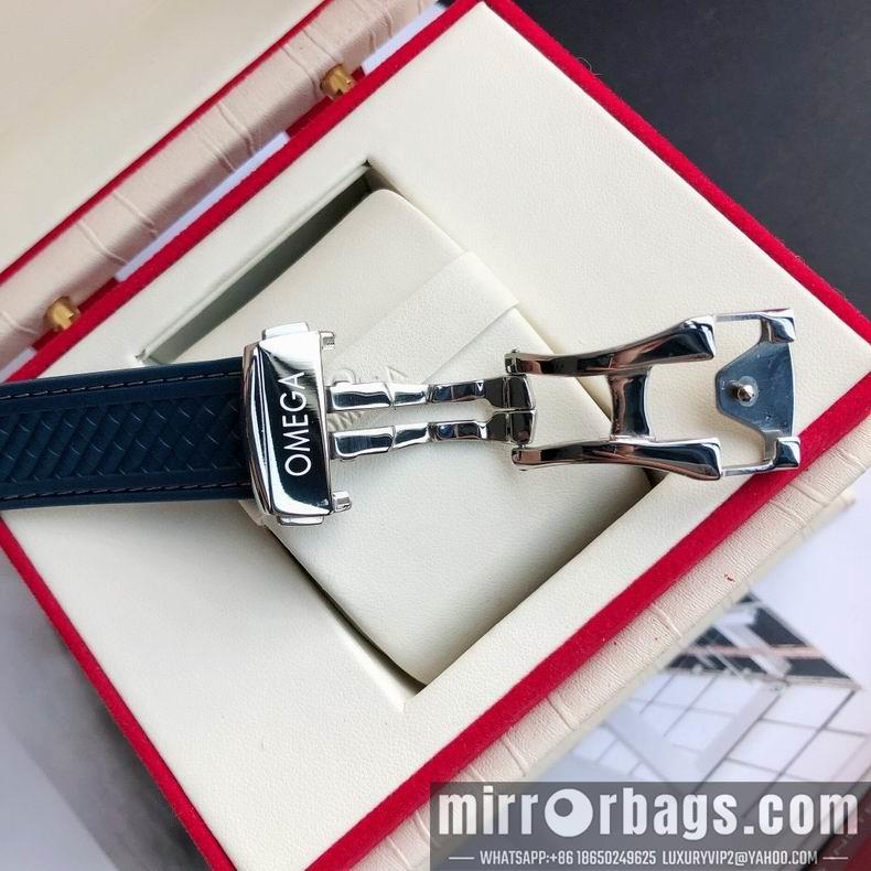Omega men 41.5mm 110411