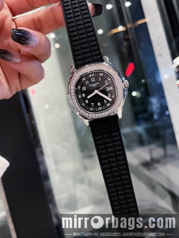 Patek Philippe 35.6mm 102267
