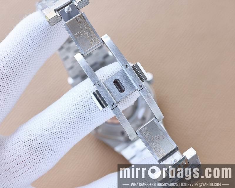 AP watch 051644