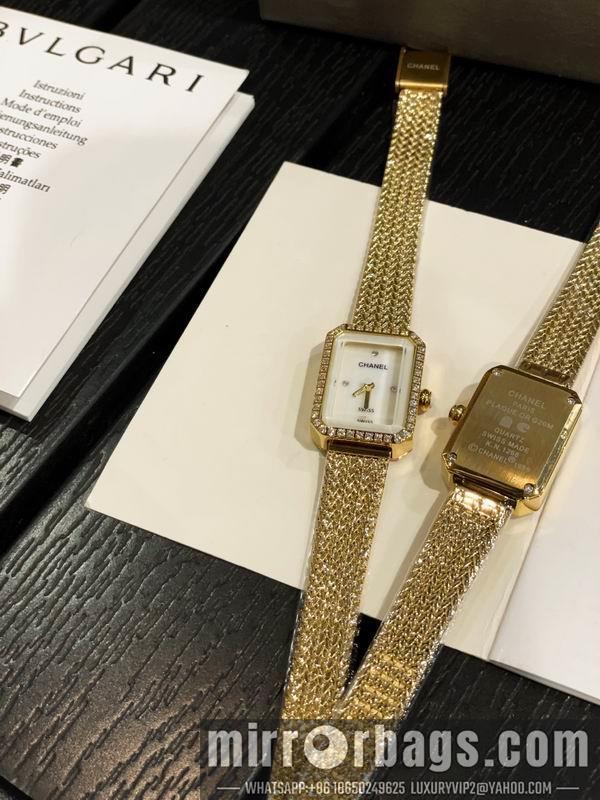 Chanel 21X26mm 041649