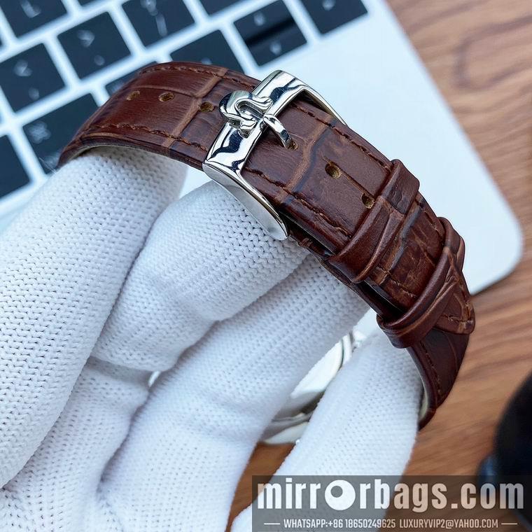 Omega men 39mm M06