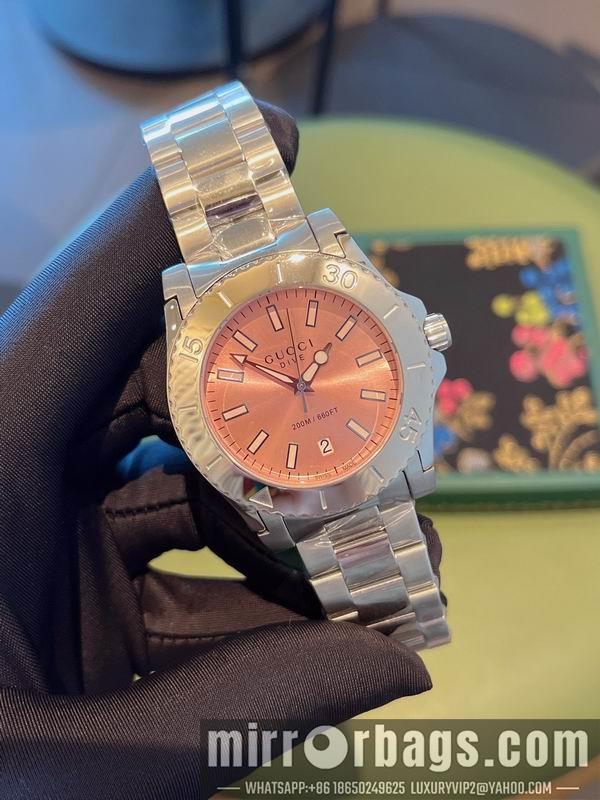 Gucci W40mm 032255