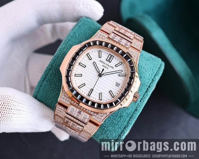 Patek Philippe watch 083122