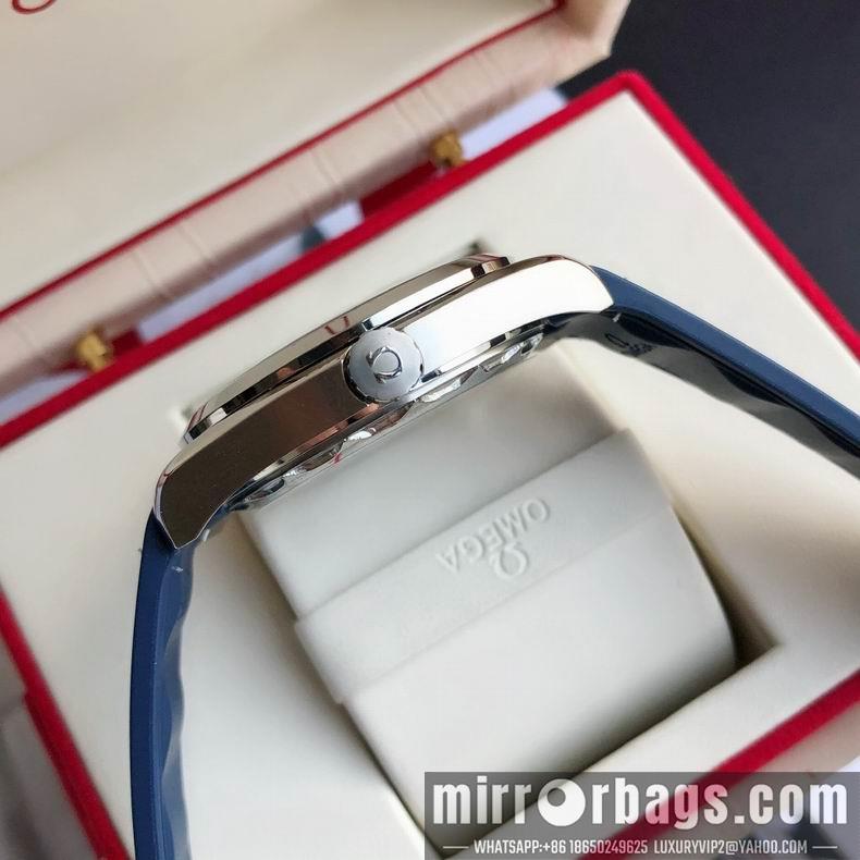 Omega men 41.5mm 110411