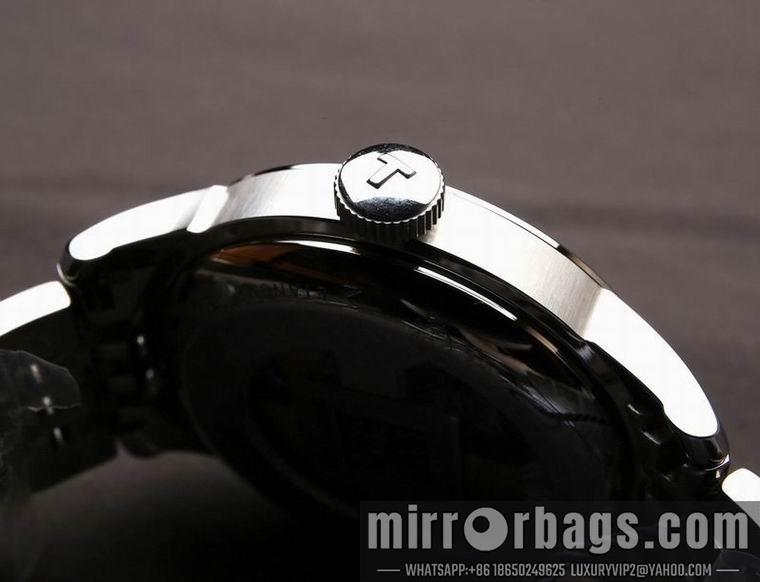 Tissot men 39.3mm women 25.3mm A95