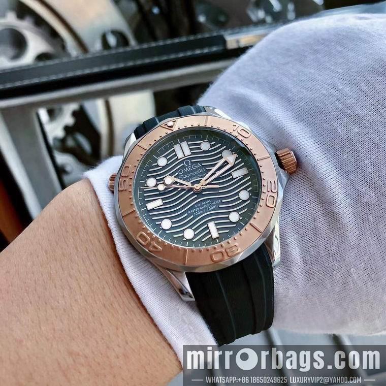 Omega men 45mm M15