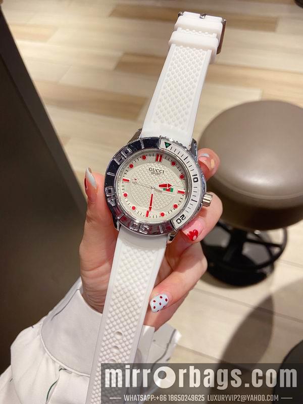 Gucci watch 041421