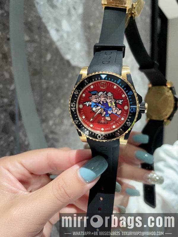 Gucci 40mm 060324