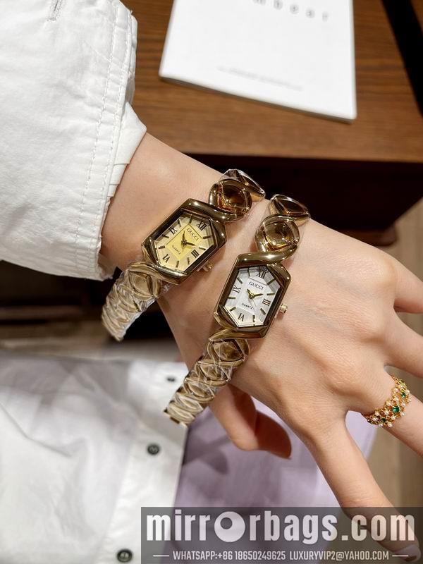 Gucci watch 110184