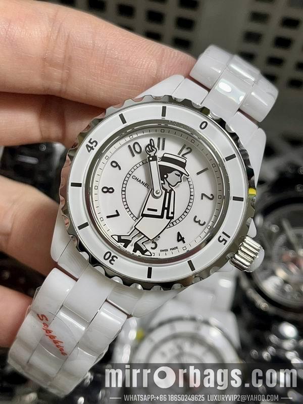 Chanel 33mm 38mm 042709